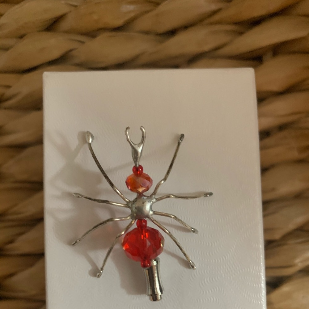 Spider Pin